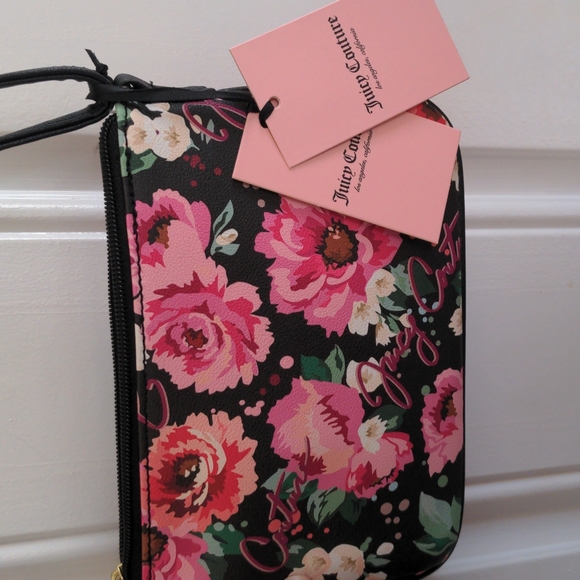 Juicy Couture Crossbody - Picture 10 of 10